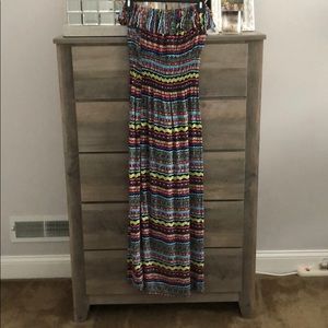 STRAPLESS MAXI DRESS